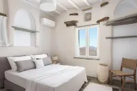 Morfes Luxury Apartments