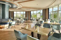 The Monarch Hotel Hotels in Neustadt an der Donau