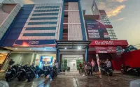 Umbrella Hotel Syariah by My Hospitality Hotels near Pondok Cabe Airport