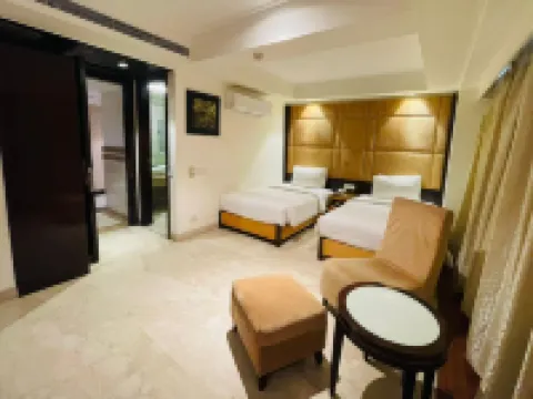 Venizia Sarovar Portico Hotels in North Delhi