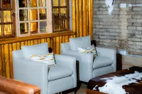 Rustic Luxury Farm Cabin Located in Hwedza - 2031 - WLAN