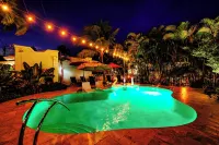 Charleston House Hotels in West Palm Beach