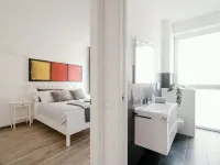 ماركس جاليري - باي ماي هومينكومو Hotels near بيازا كافور