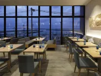 Hotel Locus - breakfast