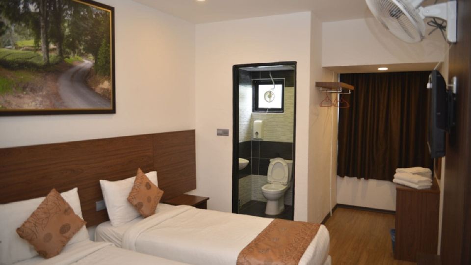 Highlanders Hotel