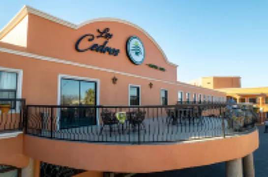 Los Cedros Hotel Inn