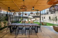 UG Boutique - Kitchens