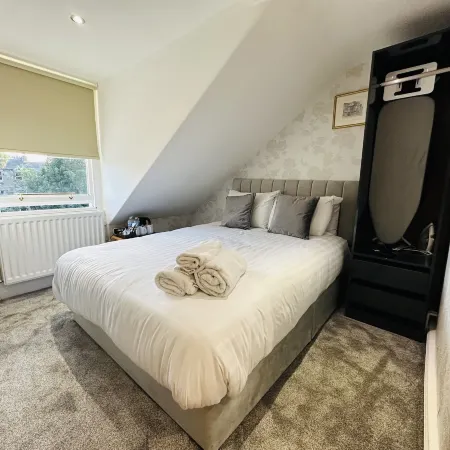 Abbotsford Guest House