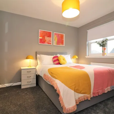 Signature - Carnbroe House Отели рядом с достопримечательностью «The Time Capsule»