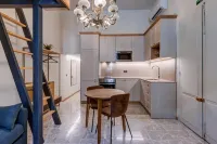 Modern Luxury 1-BR Apartment