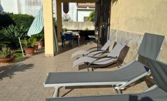 Villa Near the Sea in Full Relaxation - Large Garden wi-fi
