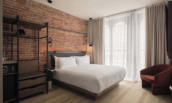 Le Petit Hotel Notre Dame