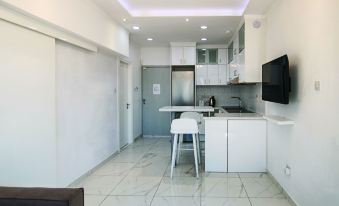 Phaedrus Living Seaside Lighthouse 66
