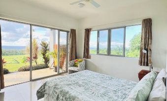 Nikao Hillside Suite