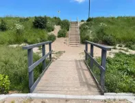 2Bed Caravan Sleeps 6- Beach Access Pets Parking - Chalets