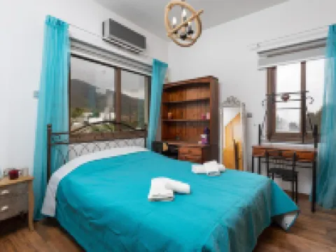 Villa Beach Heaven Hotels in Pomos