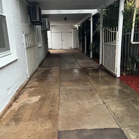 Tasha's Duplex on Muller
