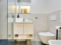 V Collection Rome Jubilee Guest House โรงแรมใกล้ถนน Via Margutta