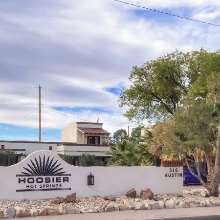 Hoosier Hot Springs & Inn
