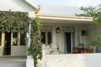 Cape Vue Country House