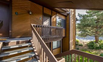 Red Pine Condominiums by All Seasons Resort Lodging