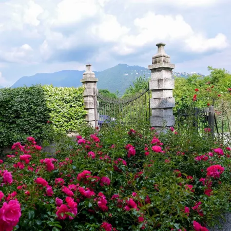 Villa Grel - by Myhomeincomo