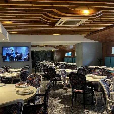 WeEnjoy Hotels Grand Prix Aeropuerto Cdmx Отели рядом с достопримечательностью «Аламида Централ»