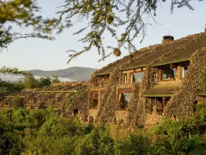 ンゴロンゴロ セレナ サファリ ロッジ