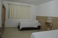 Richard Hotel - 2-Star