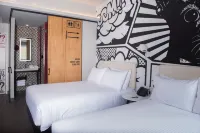 Radisson Red Miraflores