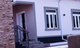 Elegant Guest House-Waf Jos