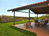 Red Roses Appartamento Al Piano Terra in Villa Hotels in Itri
