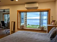 Sportsmans Waterfront Log Cabin