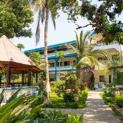 Victory Hotel & Restaurant Tulear Hotel Exterior