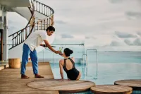 Stone Hotel Dhiffushi - Beach