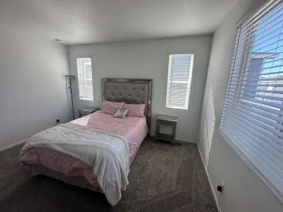 Cozy 2-bedroom townhome near DEN Airport pet friendly. Hotels near King Soopers Marketplace