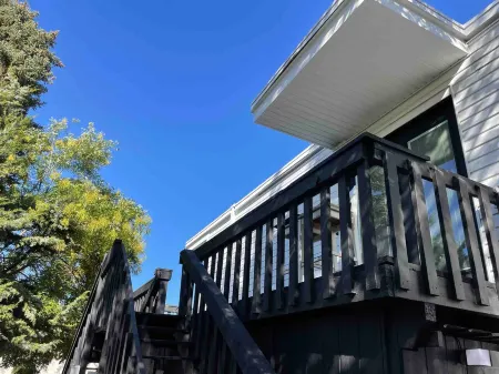 Hot Tub and Stunning Mountain Views - Blissful Spacious Villa Отели в г. Милкрик