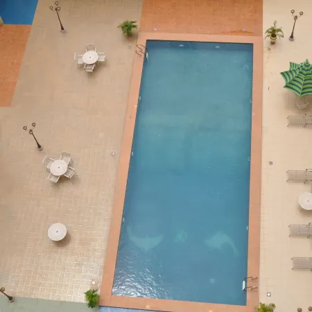 Royal Beach Hotel