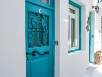 Seabed Suites Mykonos Hotels near Efimerides