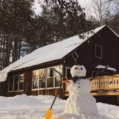 Llama House Adk Hotels near Gore Mountain