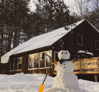 Llama House Adk 체스터타운 호텔