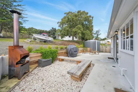 Little Darlin' The Shack Отели в г. Порт-Артур