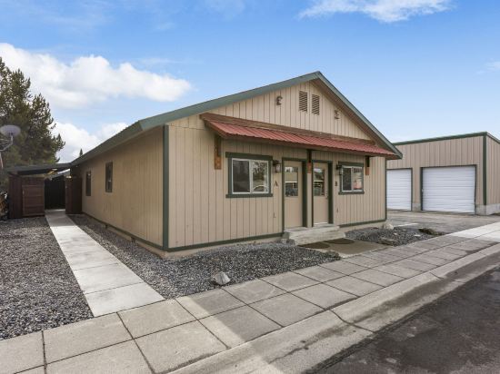 The Yellowstone Hideaway Unit C