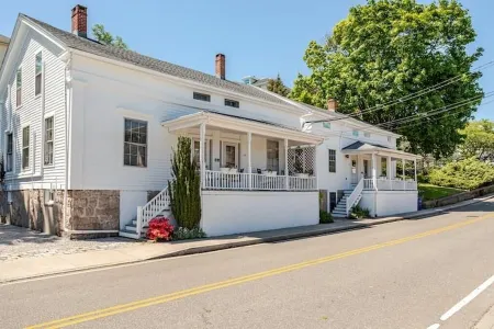 Unbeatable Downtown Mystic Location