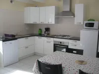 Detached Gite Near Dax Préchacq les Bains, Landes Coast. Pets Allowed