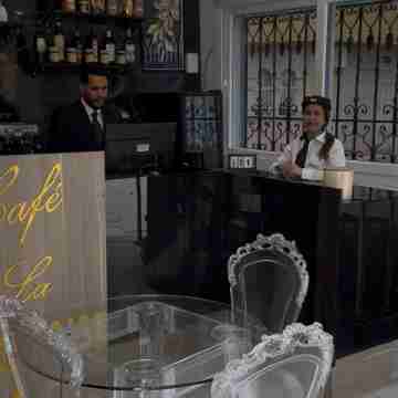 Hôtel LA BOURGEOISE Others