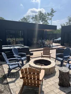 Bears Den Cabin Oasis LSR-010-2025 Hotels in 