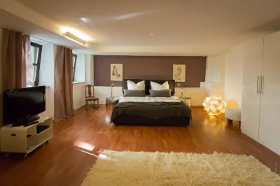 Newly Renovated! Perfect home away in Munich. Hotels in Isarvorstadt