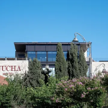 Hotel Nucha-Fattal Colors