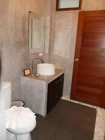 รูปภาพของ2 Bedrooms Villa, in Zen Tropical Garden.Swimming pool; Jacuzzi. Beach 500m.